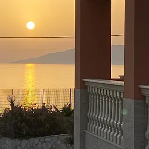 Carrubella Santa Zita Bed & Breakfast