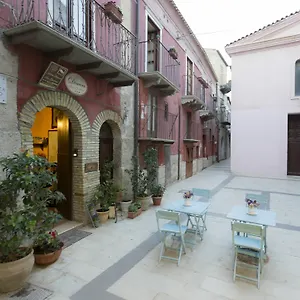 Antica Dimora San Girolamo Guest house